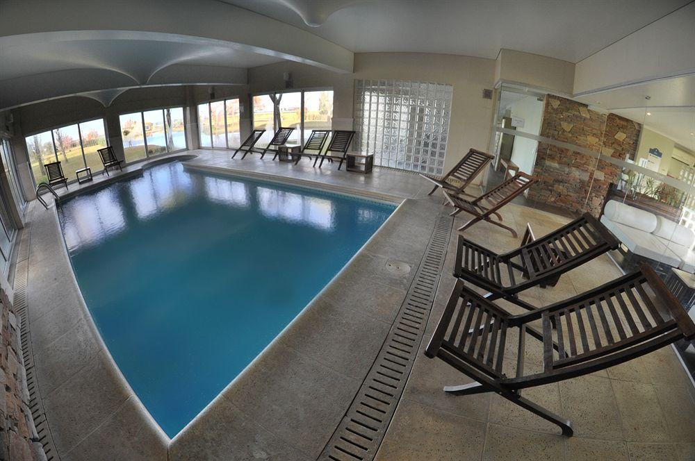 מלון Wyndham Garden קמפאנה מראה חיצוני תמונה