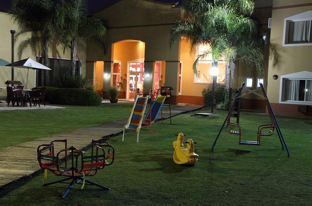 מלון Wyndham Garden קמפאנה מראה חיצוני תמונה