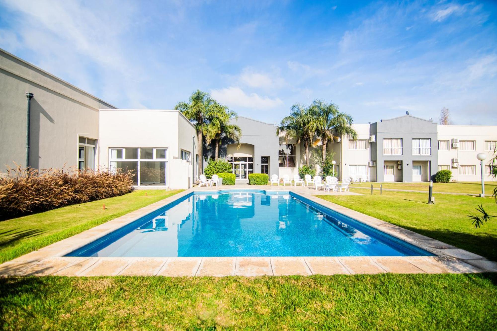 מלון Wyndham Garden קמפאנה מראה חיצוני תמונה