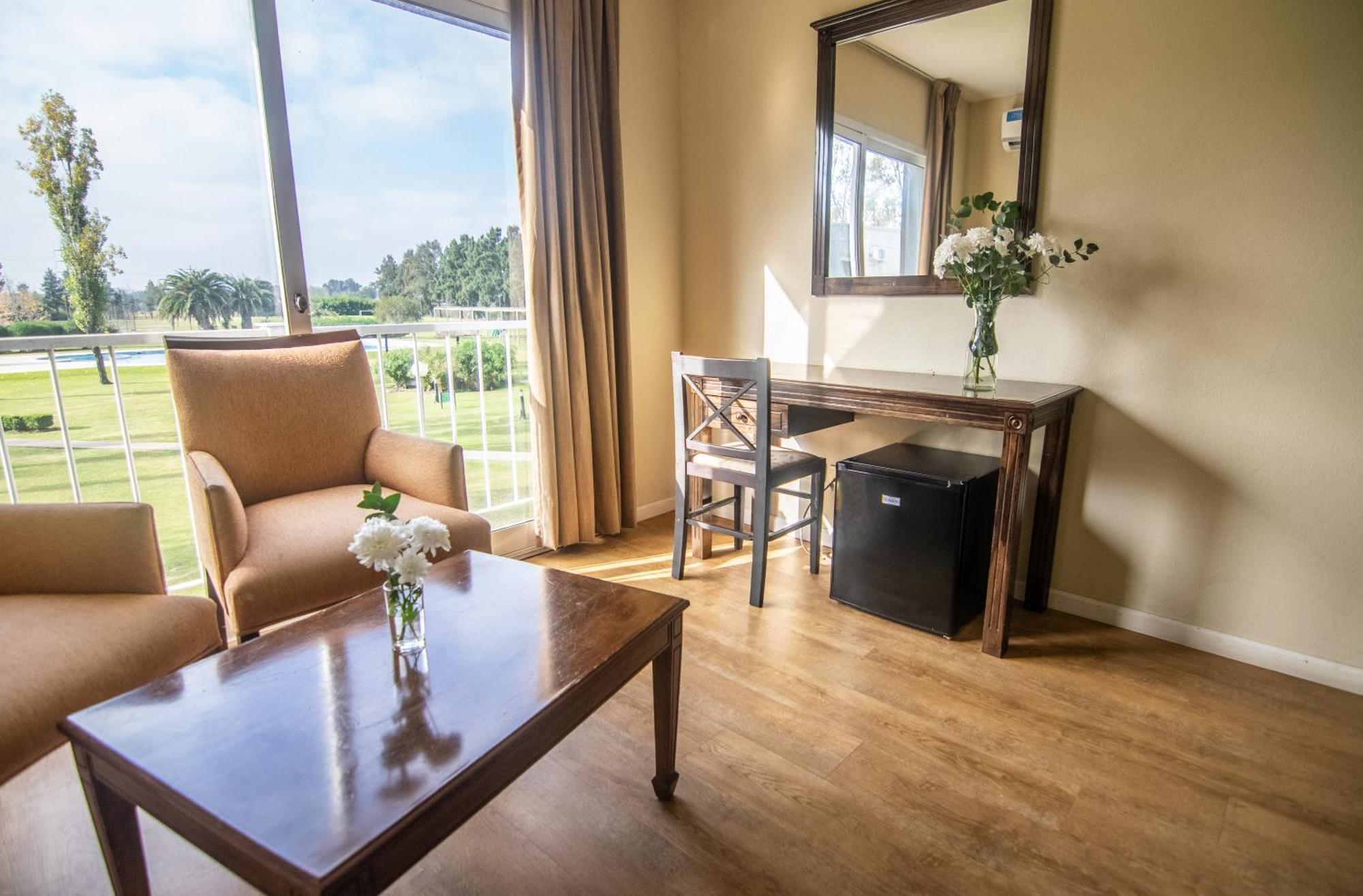 מלון Wyndham Garden קמפאנה מראה חיצוני תמונה