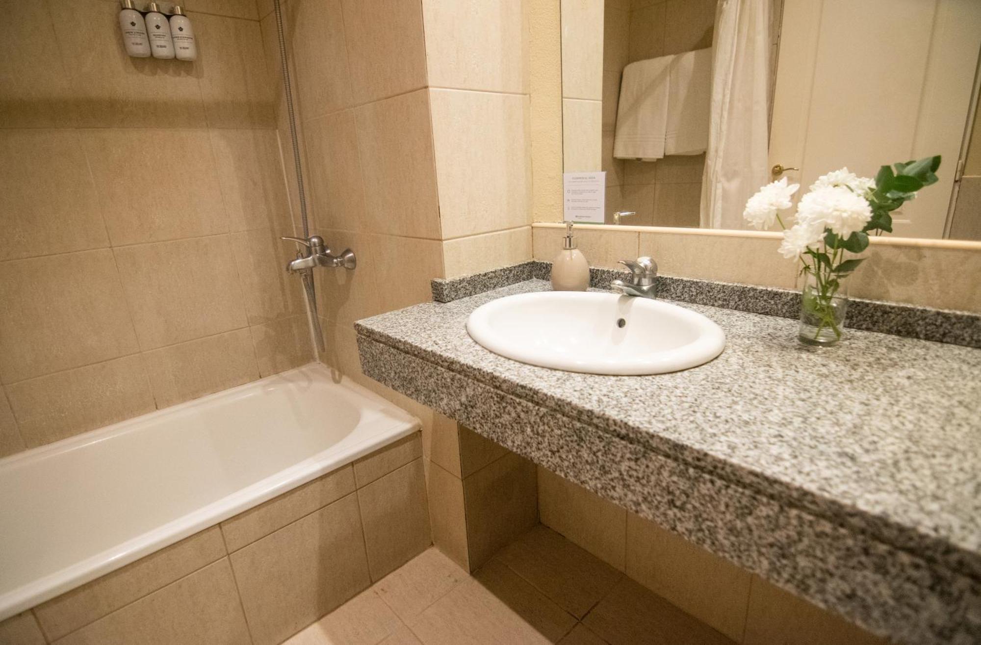 מלון Wyndham Garden קמפאנה מראה חיצוני תמונה