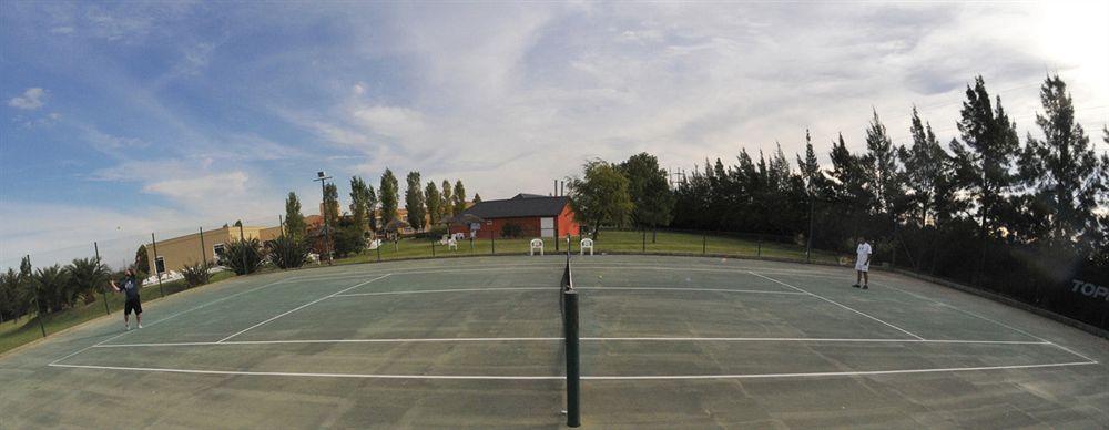 מלון Wyndham Garden קמפאנה מראה חיצוני תמונה