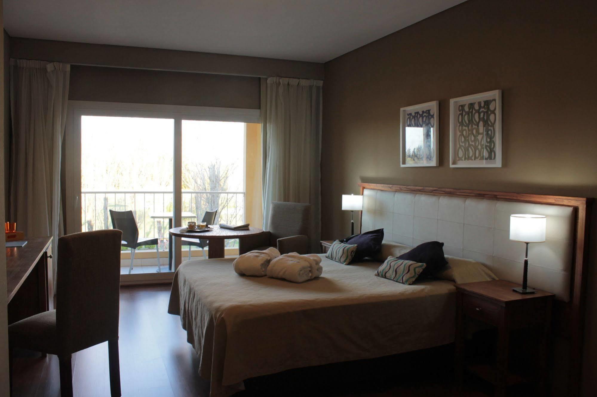 מלון Wyndham Garden קמפאנה מראה חיצוני תמונה