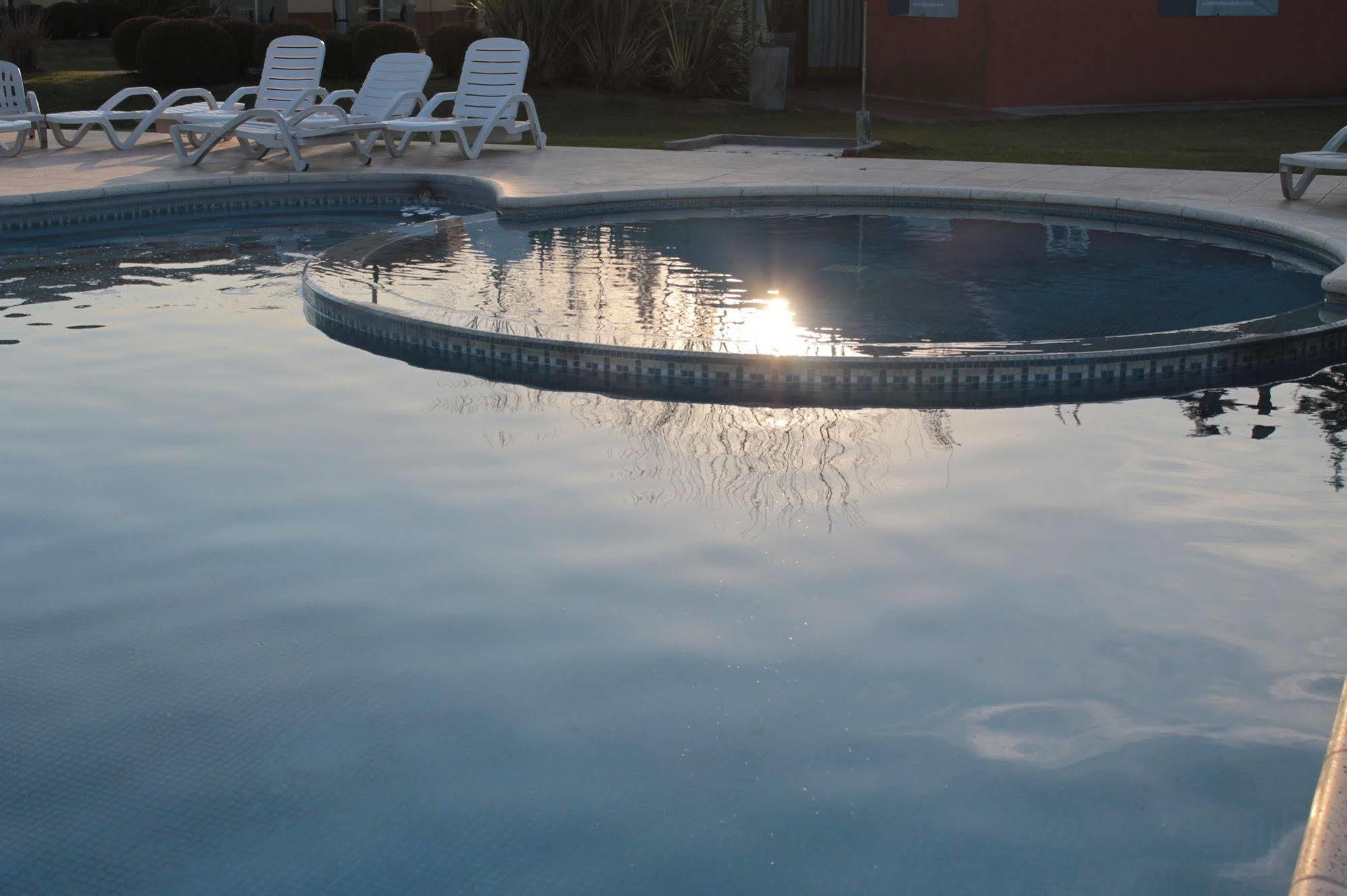 מלון Wyndham Garden קמפאנה מראה חיצוני תמונה